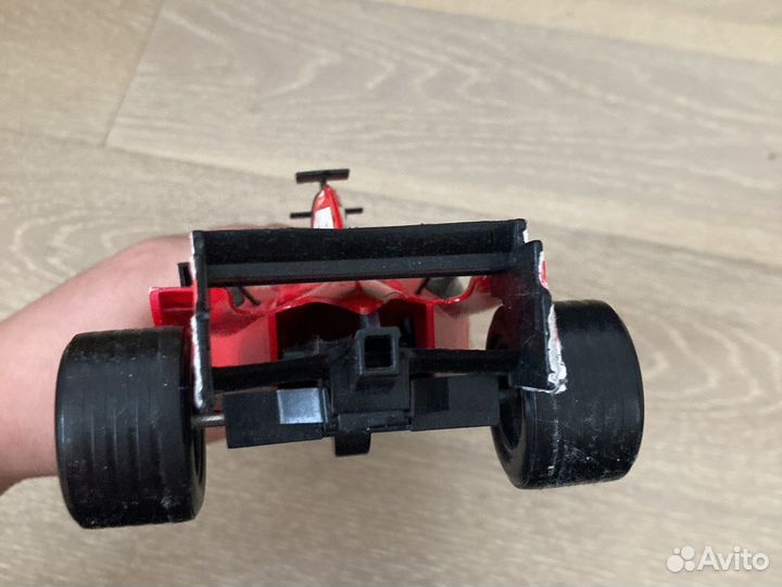 Гоночная машинка