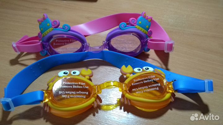 Желтенькие очки детские для плавания регулируемые