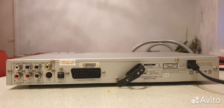 Видеоплеер dvd BBK + диски