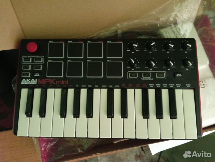 Midi-клавиатура akai MPK Mini mkii