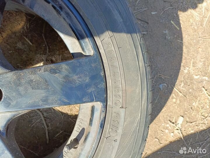Летняя резина на летых дисках r 16