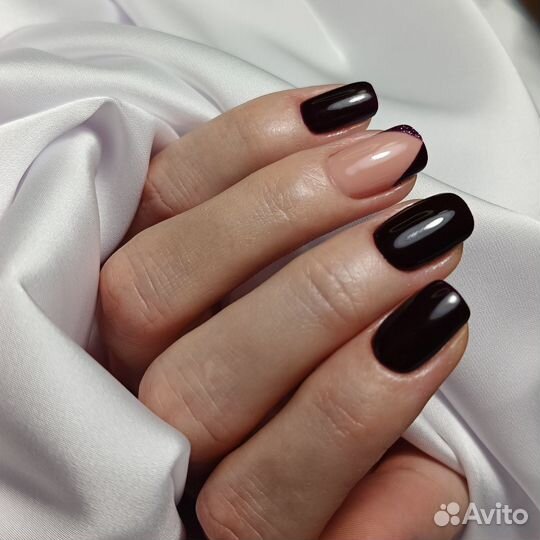 Маникюр и педикюр