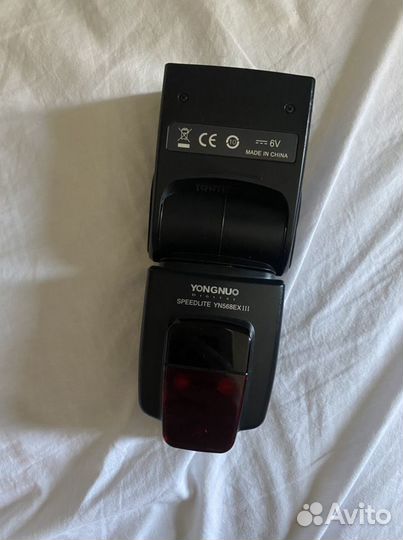 Фотовспышка Yongnuo Speedlite YN-568EX III