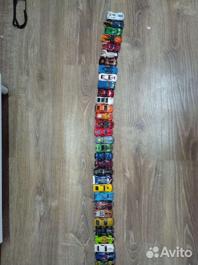 Hot wheels машинки