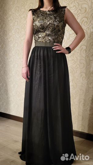Вечернее платье