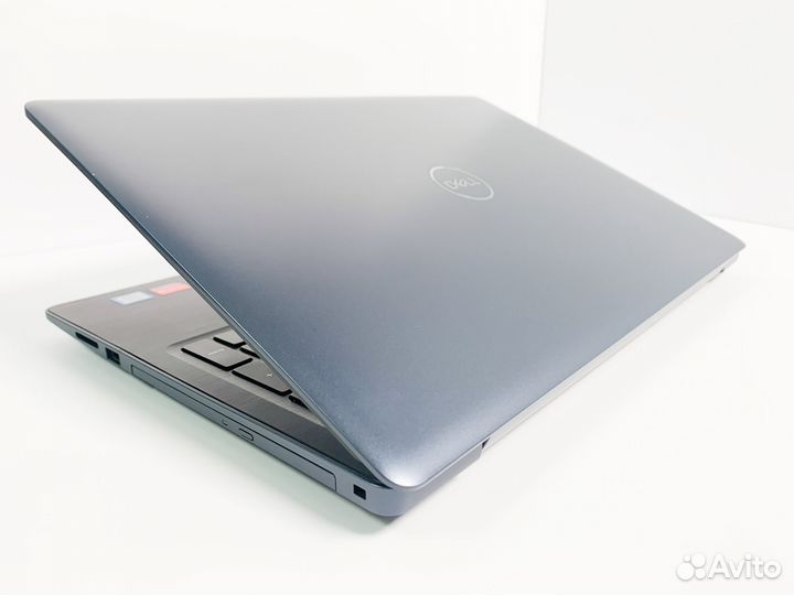 Ноутбук Dell Core i3/Radeon 530/12Gb