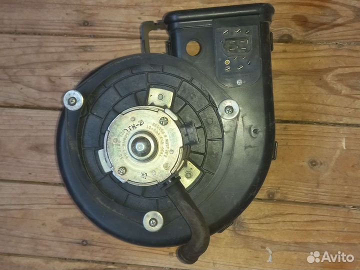 Мотор печки с кожухом нива шевроле