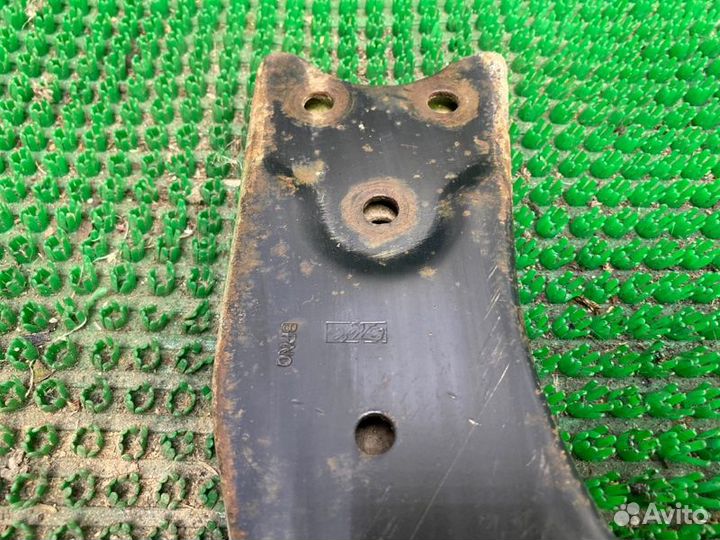 Рычаг подвески нижний передний правый Ford Focus 2