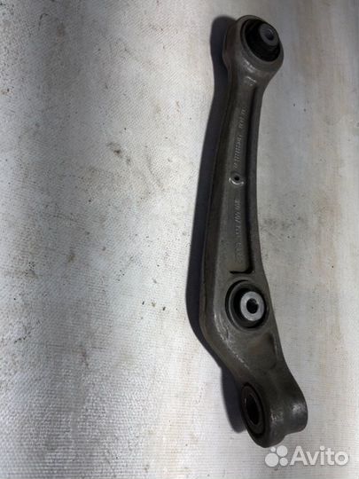 Рычаг подвески нижний передний левый Audi A7 С7