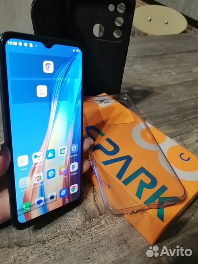 TECNO Spark 8C, 4/64 ГБ