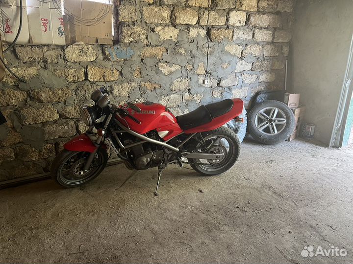Suzuki Bandit 400
