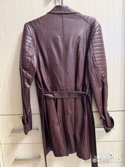 Кожаный плащ
