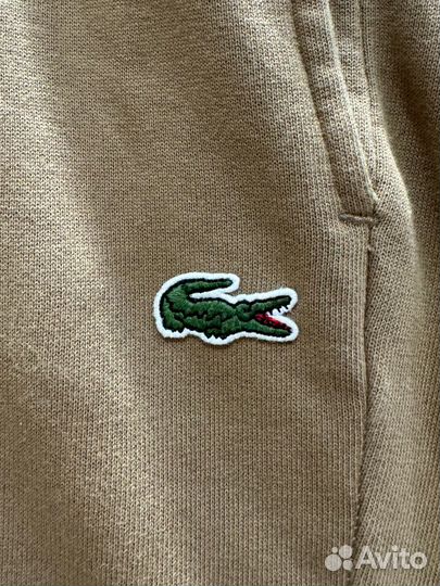 Спортивные штаны lacoste