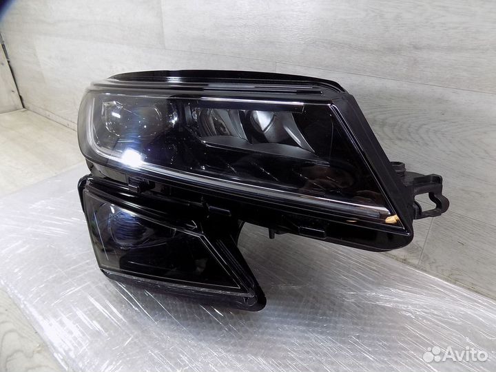 Фара правая Skoda Kodiaq