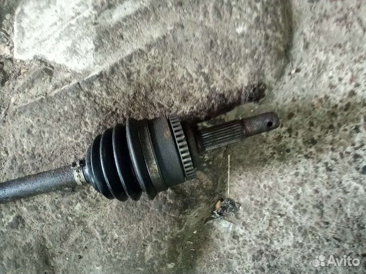 Nissan almera n16 привод правый 1.5 МКПП