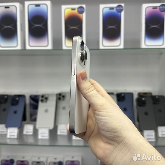 iPhone 15 Pro, 256 ГБ