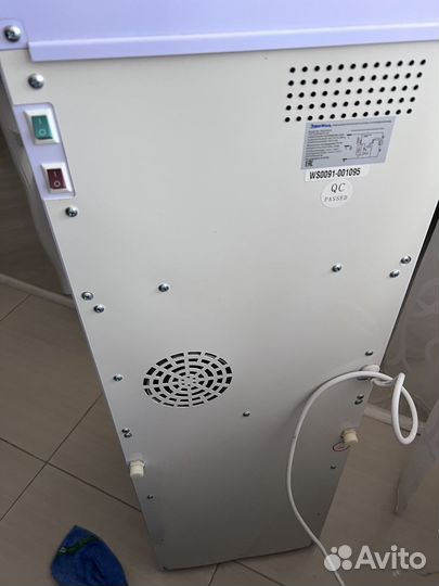 Кулер для воды бу