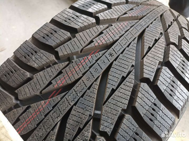 Nokian Tyres Hakkapeliitta R2 SUV 255/55 R20