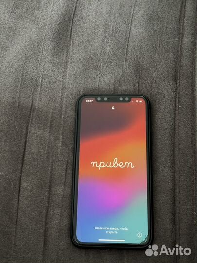 iPhone Xs, 64 ГБ