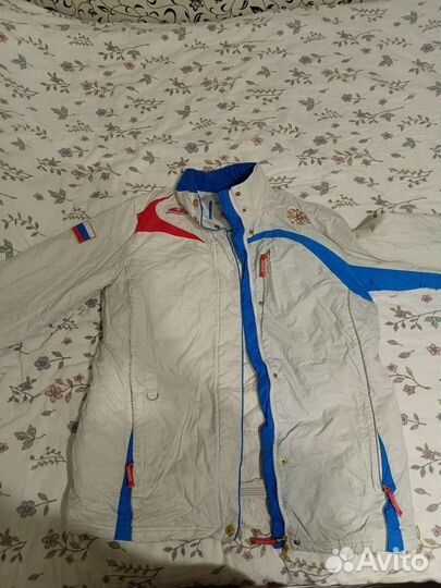 Горнолыжный костюм женский