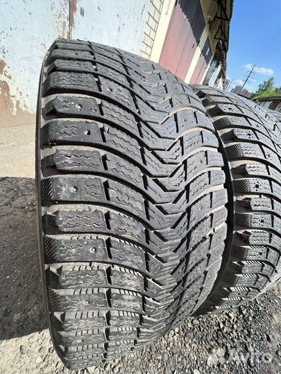 Michelin X-Ice North 3 235/50 R18 101T
