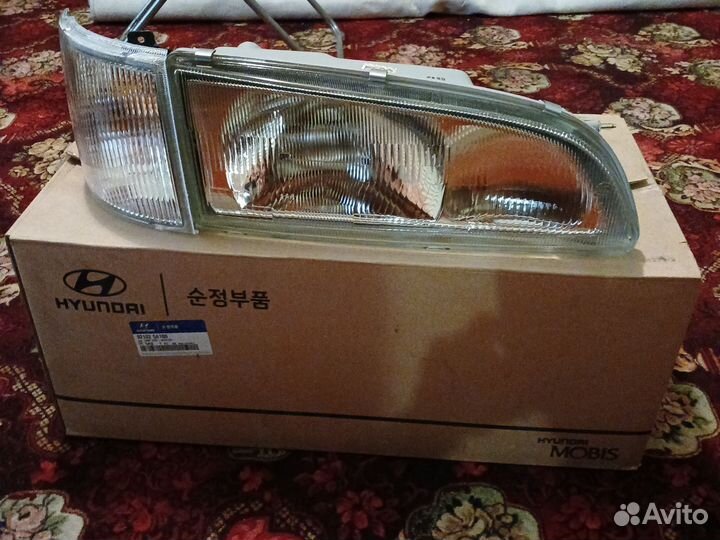 Фара правая Hyundai counti