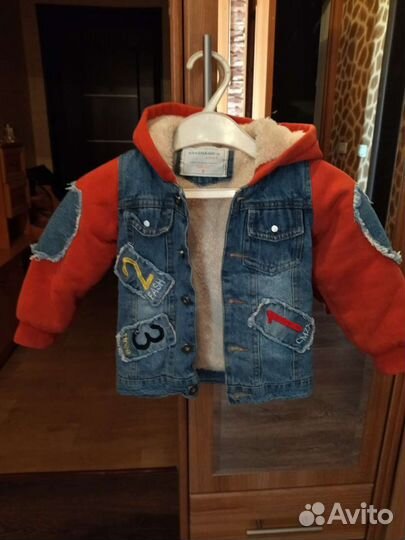 Куртка джинсовая