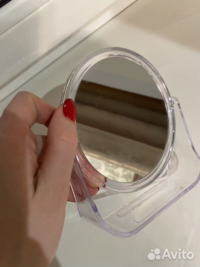 Двустроннее зеркало