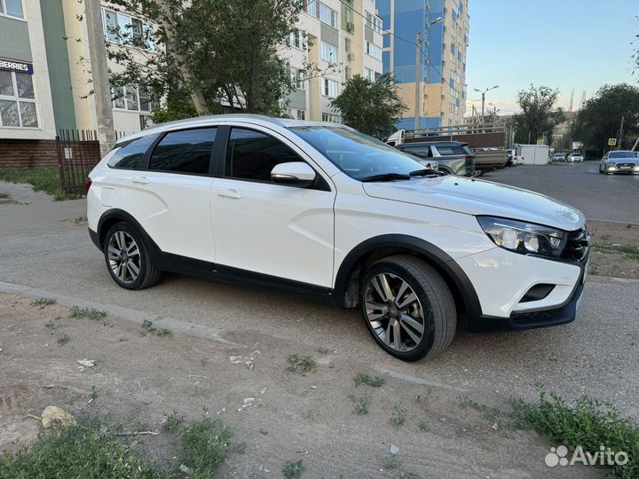 LADA Vesta Cross 1.8 МТ, 2018, 63 000 км