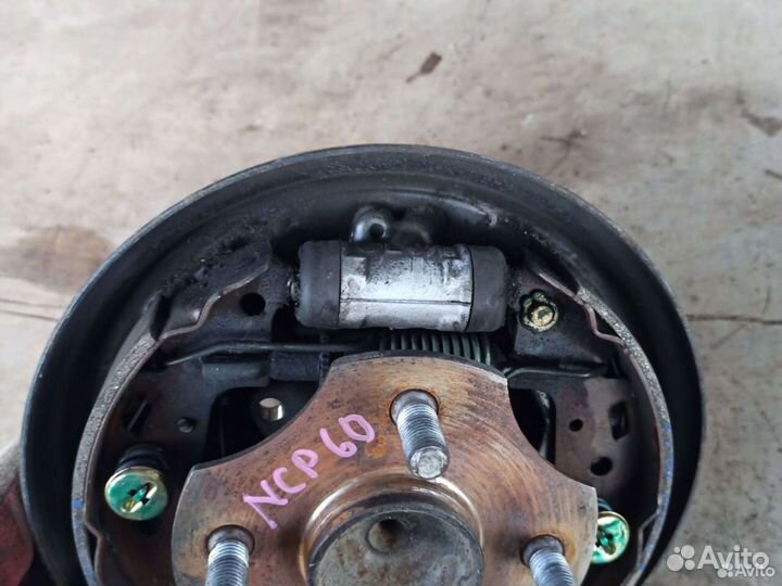 Ступица Toyota Ist, Toyota Funcargo задняя левая