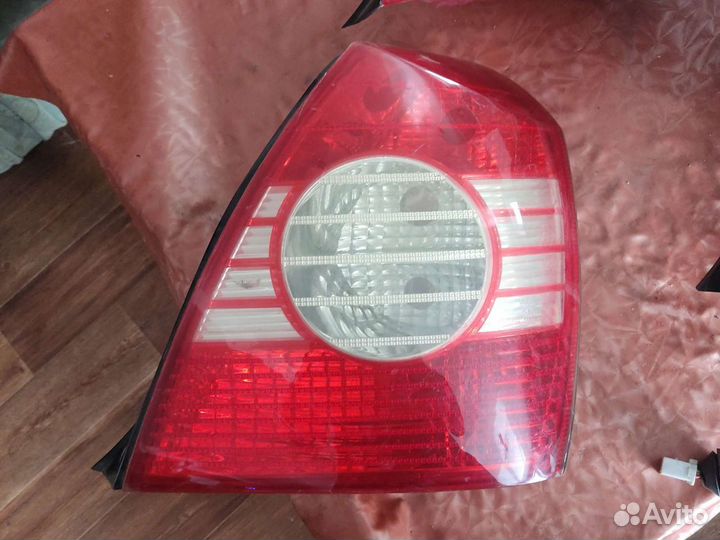 Фонарь задний правый Хендай Элантра XD