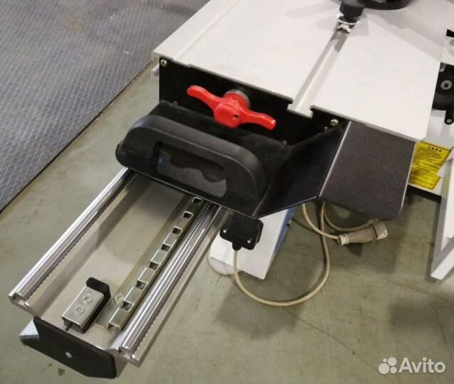 Форматно-раскроечный станок intro IS-45