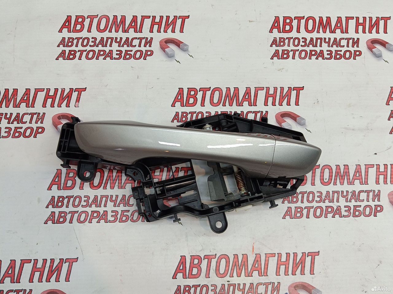 Ручка двери задняя левая Volkswagen Tiguan 2