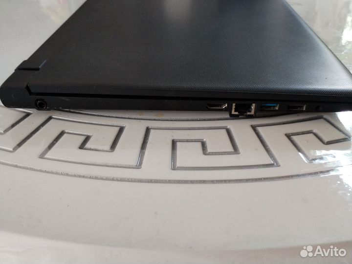 Ноутбук lenovo