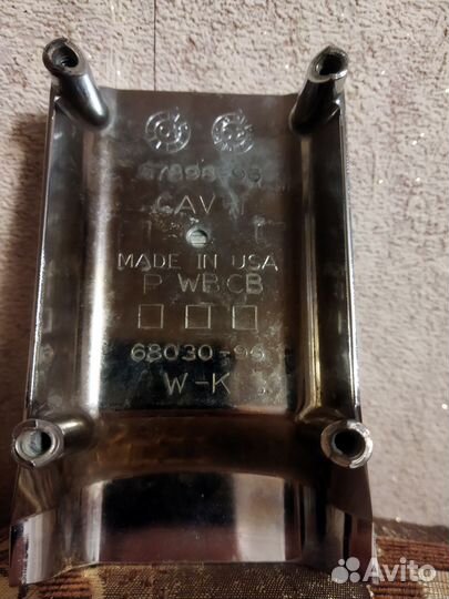 Оригинальная крышка стойки руля sportster