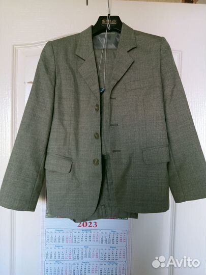 Костюм фирмы Пеплос