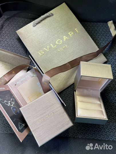 Коробка для двух колец bvlgari