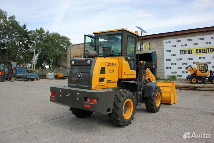 Фронтальный погрузчик Redstar ZL25, 2023