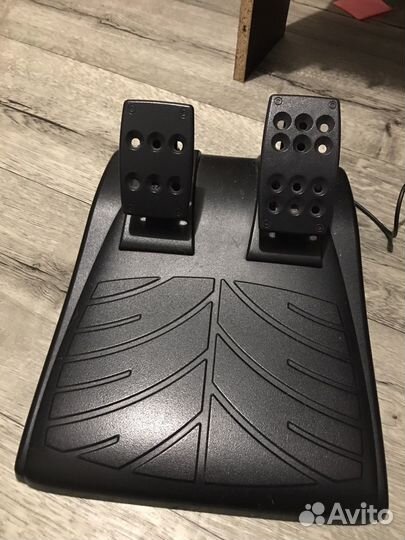 Руль logitech driving force gt