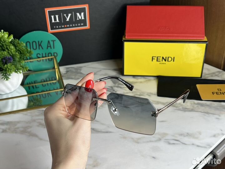 Fendi очки солнцезащитные унисекс