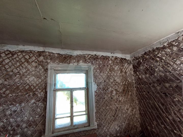 Дом 29,6 м² на участке 4,7 сот.