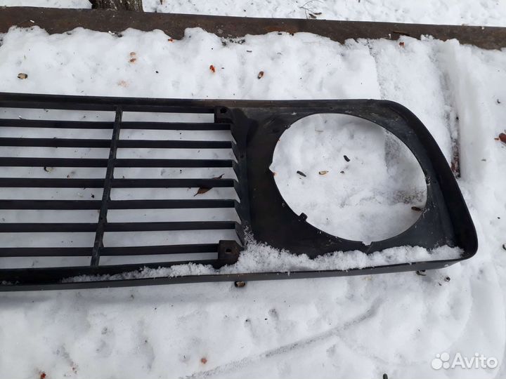 Решетка радиатора niva 2121