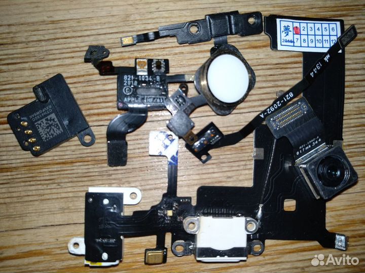 Запчасти для iPhone 5s,5c,5,4s
