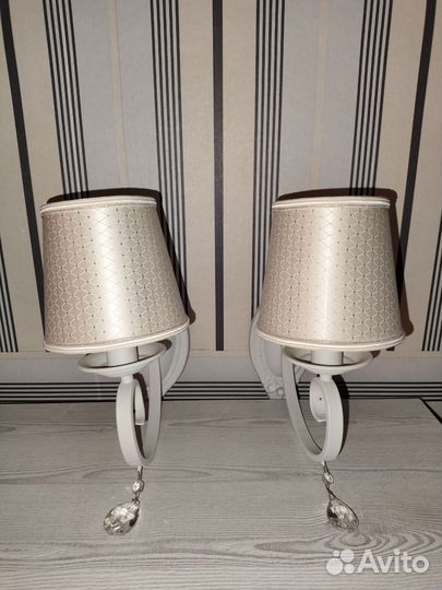 Настенный светильник