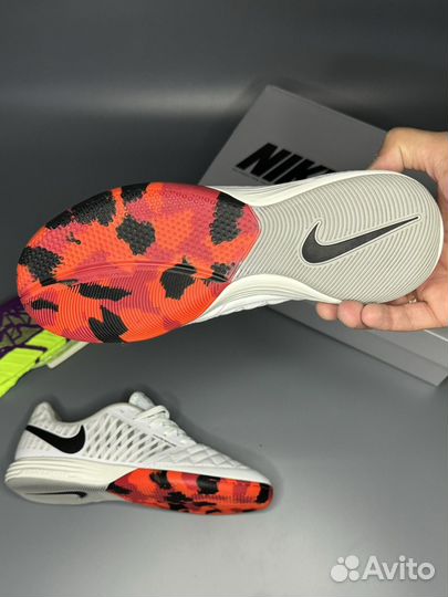 Футзалки nike lunar gato