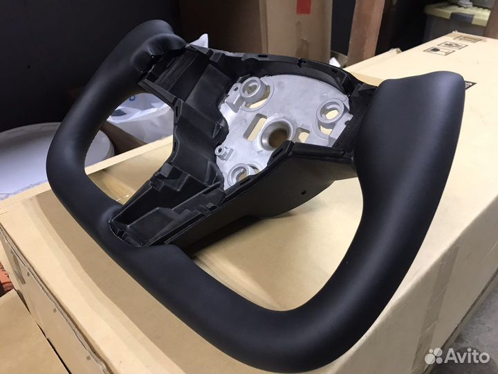 Руль Tesla Model Y Model 3