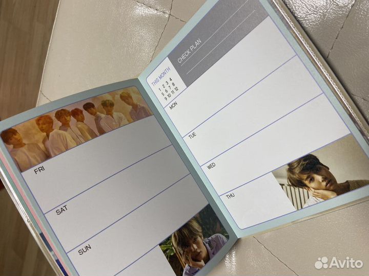 Блокнот с BTS