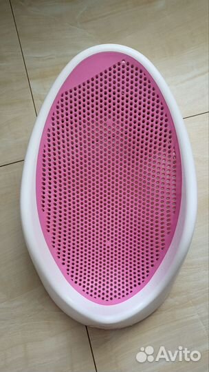 Горка лежак шезлонг для купания Angelcare