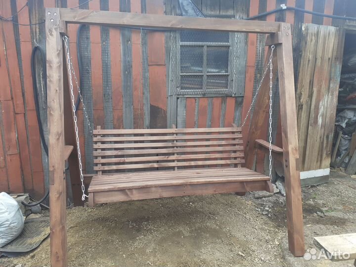 Садовые качели из бруса
