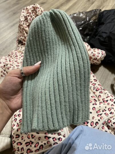 Шапки разные